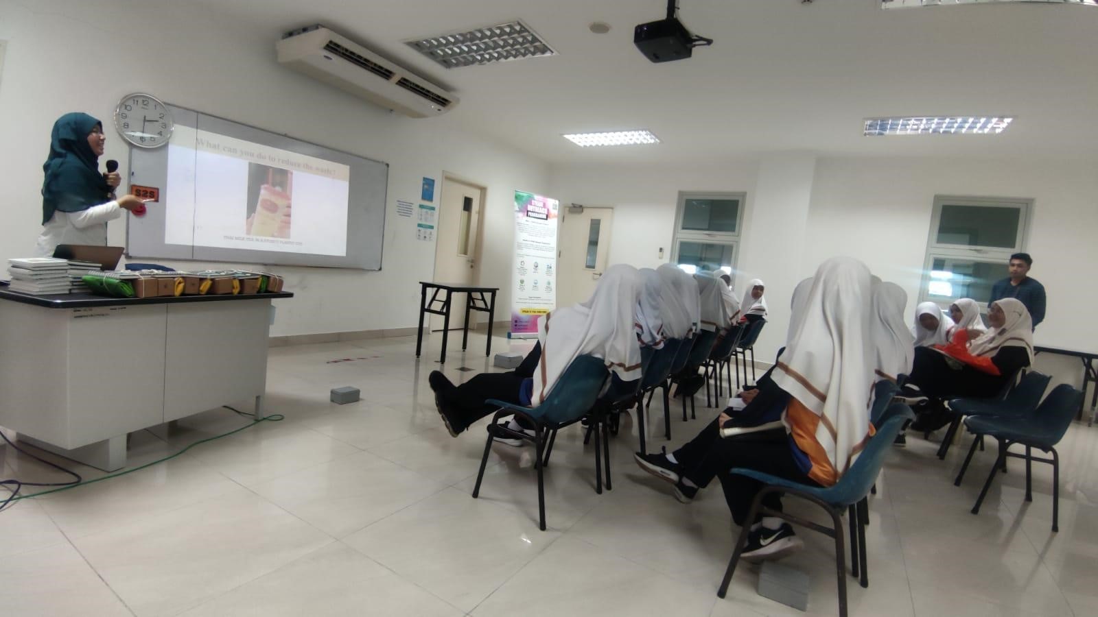 Awareness Talk at Sekolah Menengah PAP Masna 01.jpg